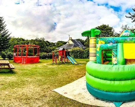 Ty Nénez Camping 3*